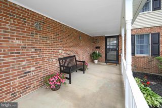 108 HOLIDAY ST, Mount Laurel, NJ 08054
