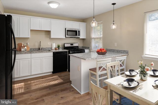 8209 COATSBRIDGE CT, Severn, MD 21144