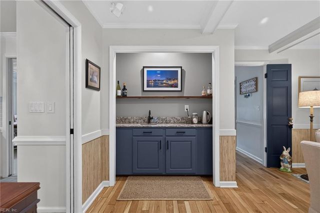 849 Bishopsgate LN, Virginia Beach, VA 23452