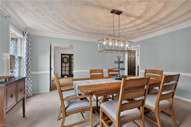 849 Bishopsgate LN, Virginia Beach, VA 23452