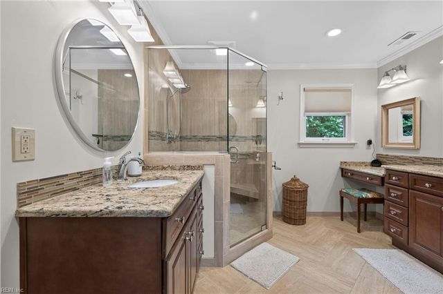 849 Bishopsgate LN, Virginia Beach, VA 23452