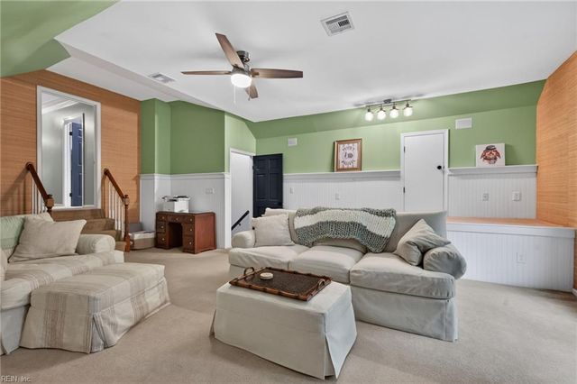 849 Bishopsgate LN, Virginia Beach, VA 23452