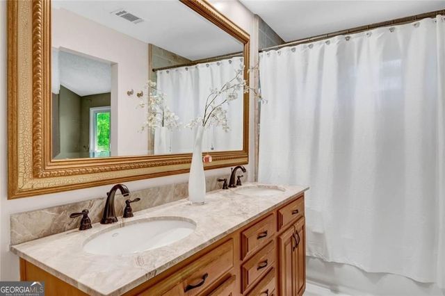 5080 Nesbit Ferry Lane, Sandy Springs, GA 30350