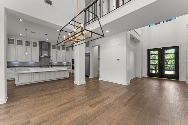 406 Woodside TER, Austin, TX 78738