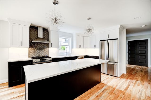 212 St Louis Avenue, Woonsocket, RI 02895