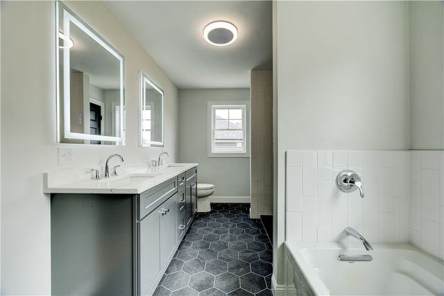 212 St Louis Avenue, Woonsocket, RI 02895