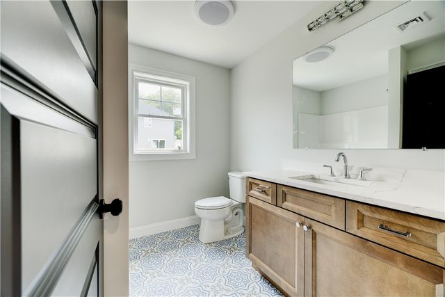 212 St Louis Avenue, Woonsocket, RI 02895