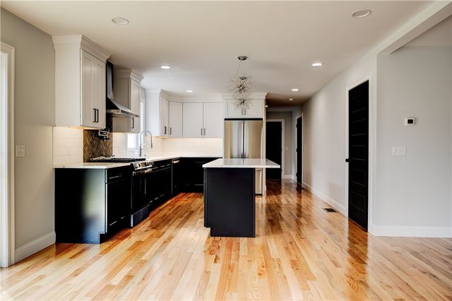 212 St Louis Avenue, Woonsocket, RI 02895