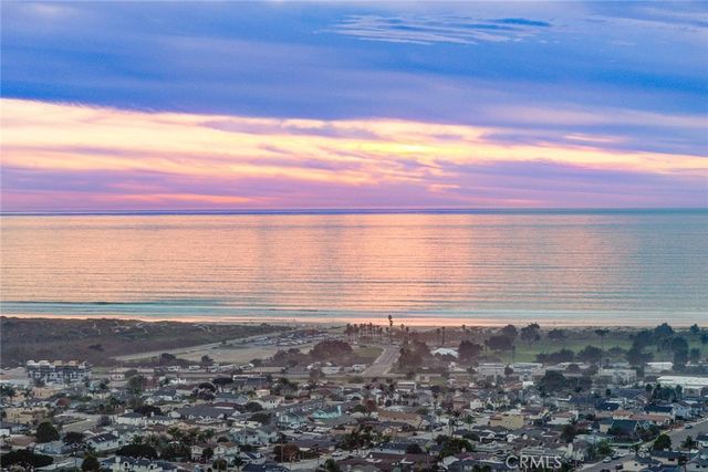 691 Charles Street, Grover Beach, CA 93433