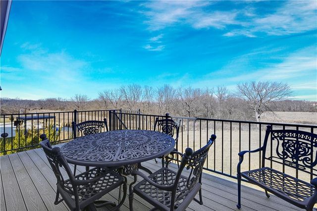 11200 W 169th Street, Overland Park, KS 66221