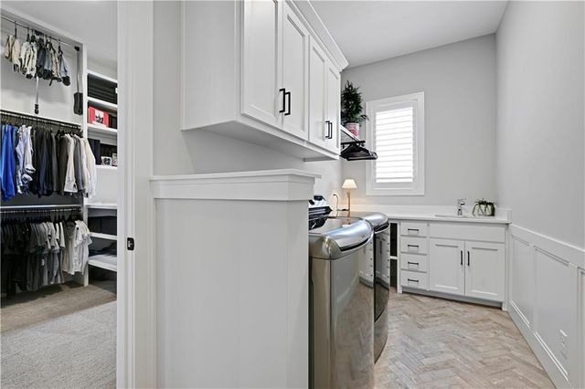 11200 W 169th Street, Overland Park, KS 66221