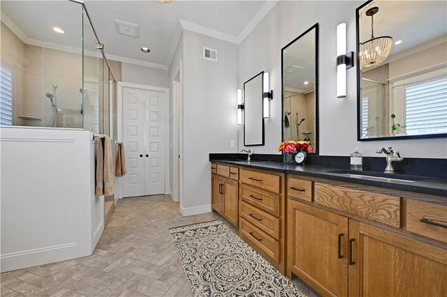 11200 W 169th Street, Overland Park, KS 66221