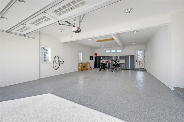 11200 W 169th Street, Overland Park, KS 66221