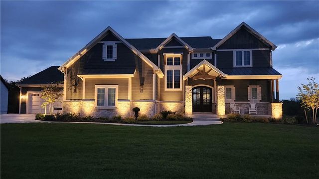 11200 W 169th Street, Overland Park, KS 66221