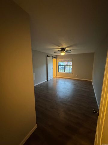 87 Lelia Lane, Searcy, AR 72143