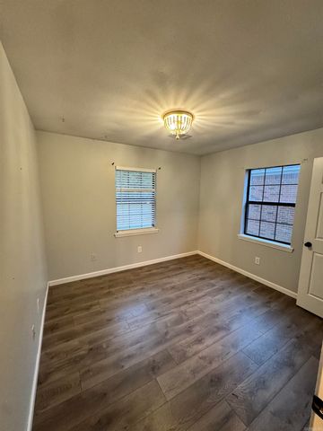 87 Lelia Lane, Searcy, AR 72143