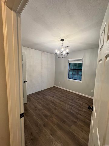 87 Lelia Lane, Searcy, AR 72143