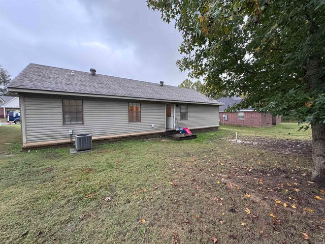 87 Lelia Lane, Searcy, AR 72143