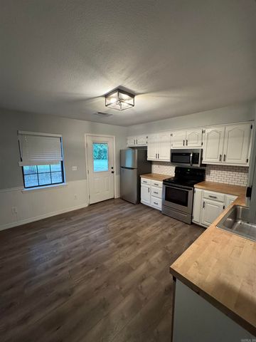 87 Lelia Lane, Searcy, AR 72143