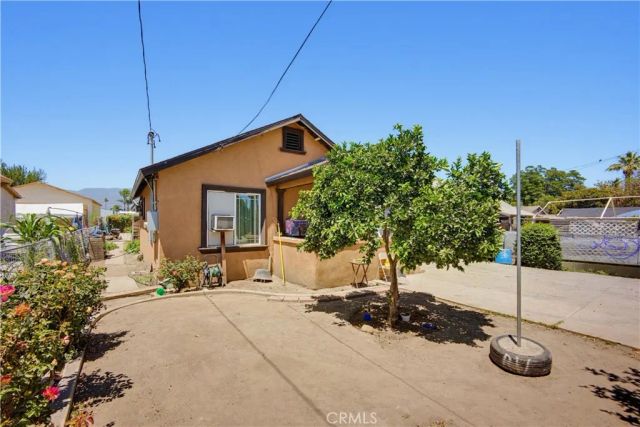 24226 Monterey Avenue, San Bernardino, CA 92410