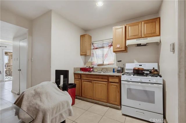 24226 Monterey Avenue, San Bernardino, CA 92410