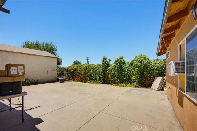 24226 Monterey Avenue, San Bernardino, CA 92410