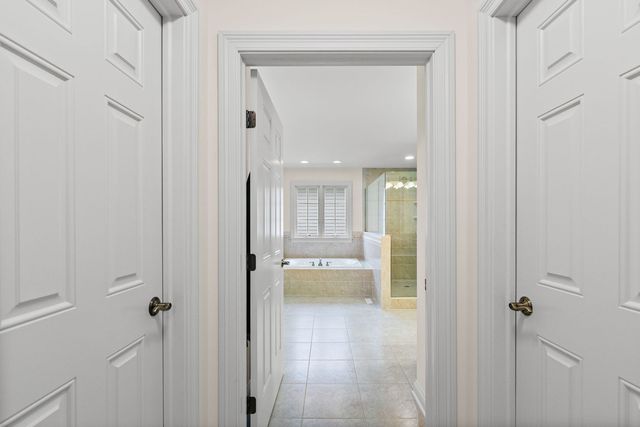 35 Beech Drive, Lake Zurich, IL 60047