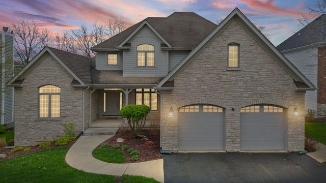 35 Beech Drive, Lake Zurich, IL 60047