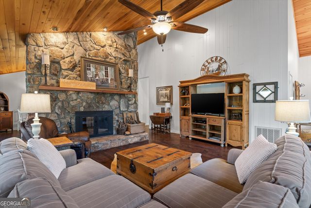 657 Brock Road, Chickamauga, GA 30707