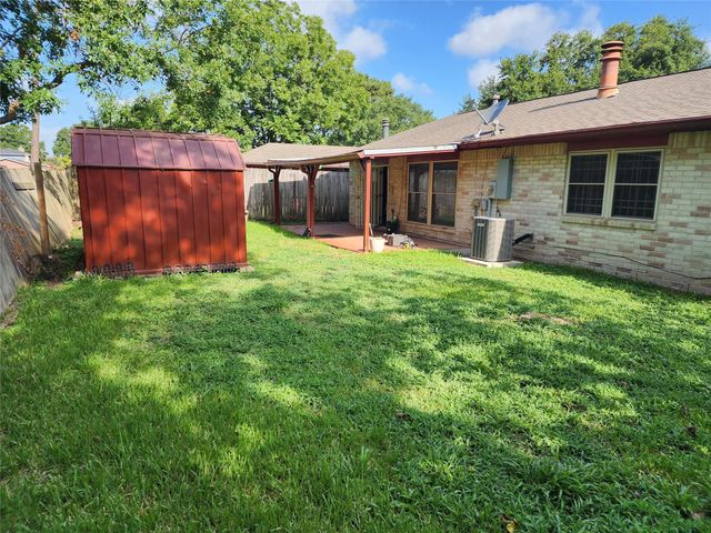 7615 Fur Market Drive, Houston, TX 77064
