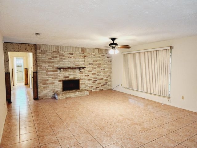 7615 Fur Market Drive, Houston, TX 77064