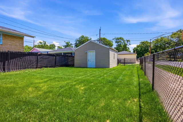 11659 S Ada Street, Chicago, IL 60643