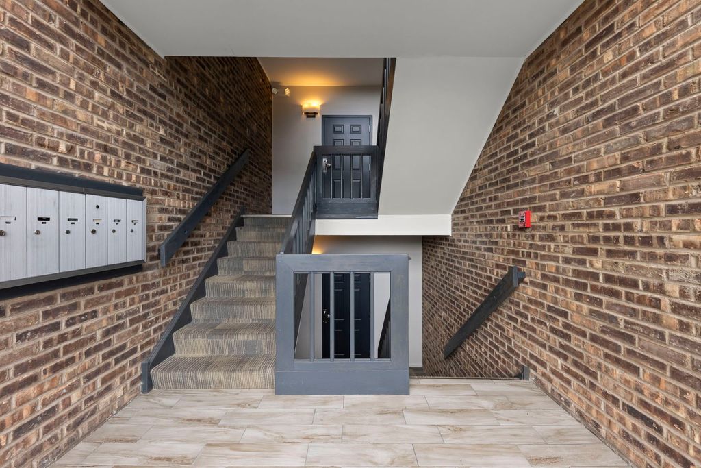 1482 Stonebridge Circle C10, Wheaton, IL 60189 — photo 2
