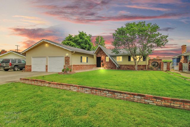 1530 Morene Way, Modesto, CA 95355