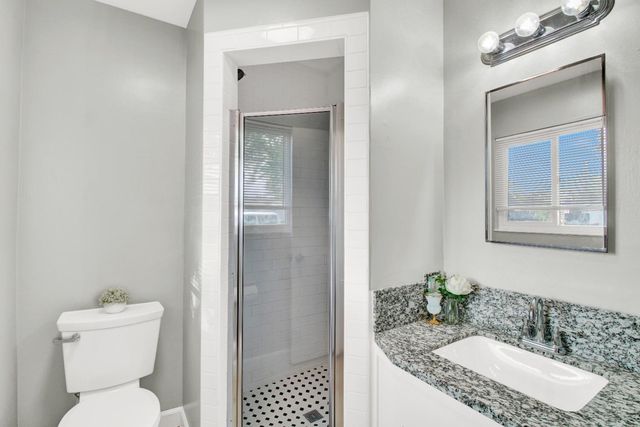 1530 Morene Way, Modesto, CA 95355