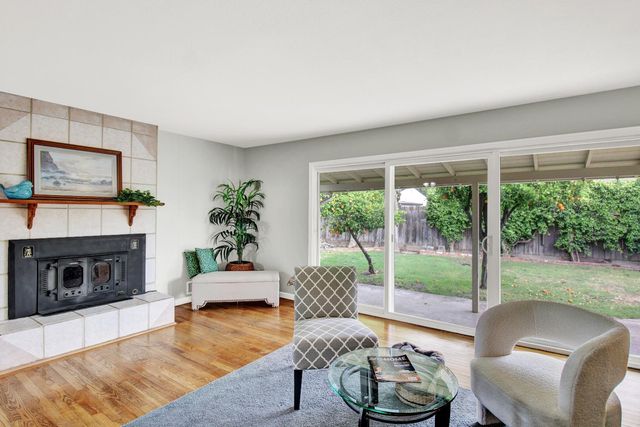 1530 Morene Way, Modesto, CA 95355