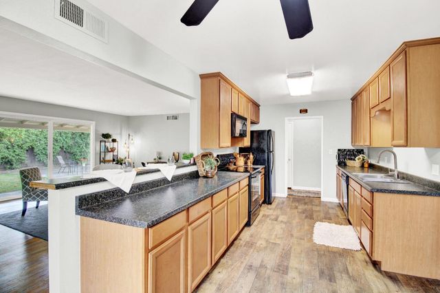 1530 Morene Way, Modesto, CA 95355