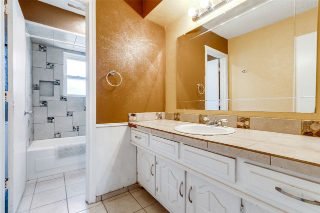 231 Larry Drive, Duncanville, TX 75137