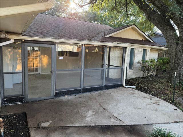 231 Larry Drive, Duncanville, TX 75137