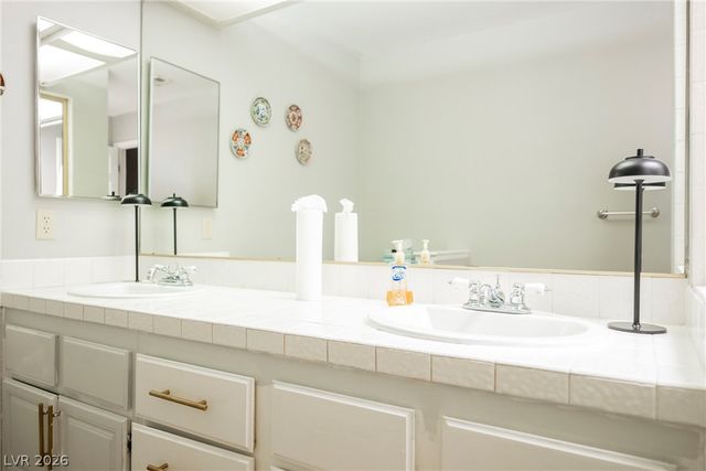 2699 Aldonza Drive, Henderson, NV 89014