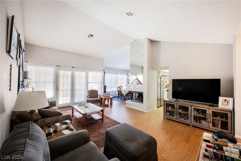 2699 Aldonza Drive, Henderson, NV 89014 — photo 4