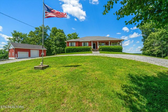866 Pleasant Way, Newport, TN 37821