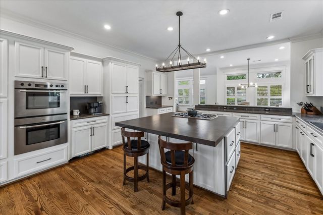 315 W 15th Street, Houston, TX 77008