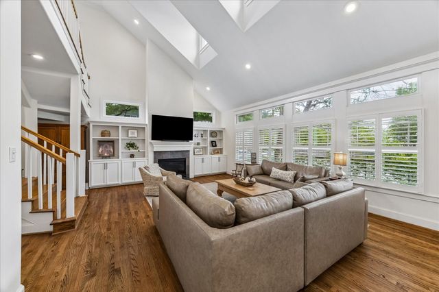 315 W 15th Street, Houston, TX 77008