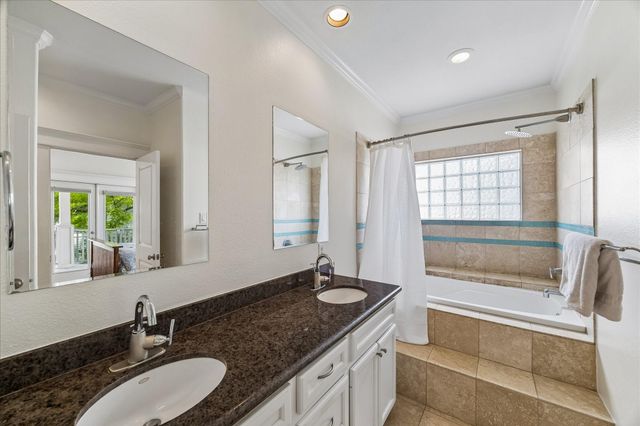 315 W 15th Street, Houston, TX 77008