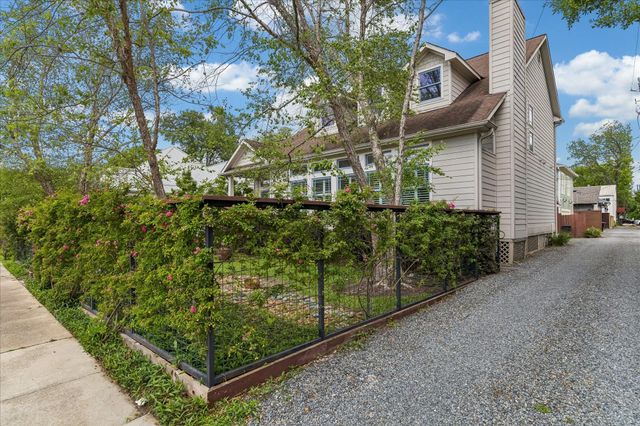 315 W 15th Street, Houston, TX 77008