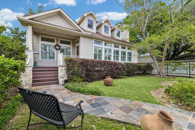 315 W 15th Street, Houston, TX 77008