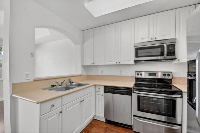 2938 Hope Valley Street 109, West Palm Beach, FL 33411