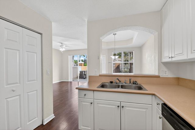 2938 Hope Valley Street 109, West Palm Beach, FL 33411