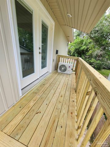 3305 Bluewater Dr, Pensacola, FL 32503